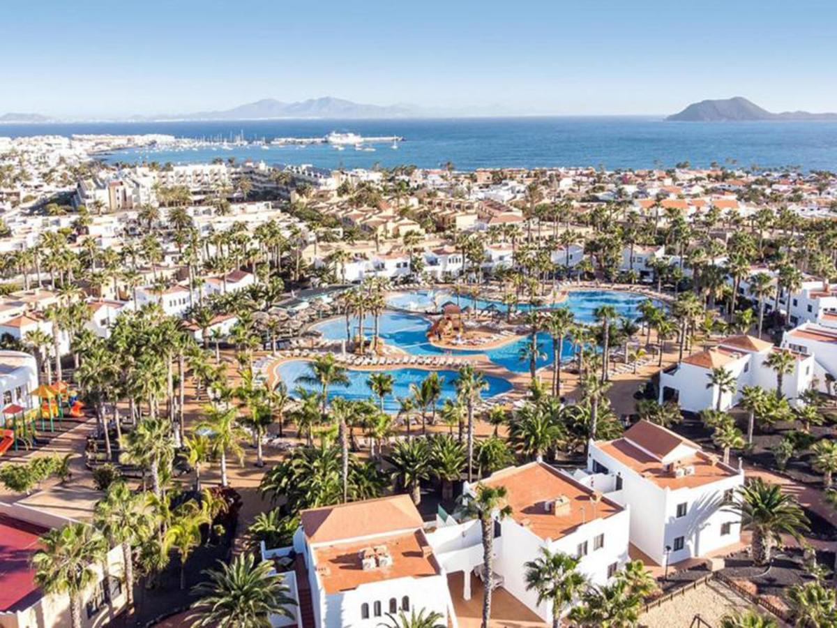 Family Apartment 1 Bedroom With Pool View 2 - Oasis Duna Resort Corralejo Exteriör bild